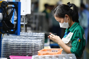 Vietnam Manufacturing Purchasing Managers' Index ticks up in July