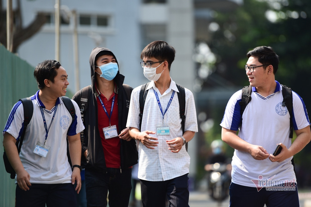 Yêu cầu diện tích tối thiểu 25m2/sinh viên: Các trường ở Hà Nội lo thiếu đất