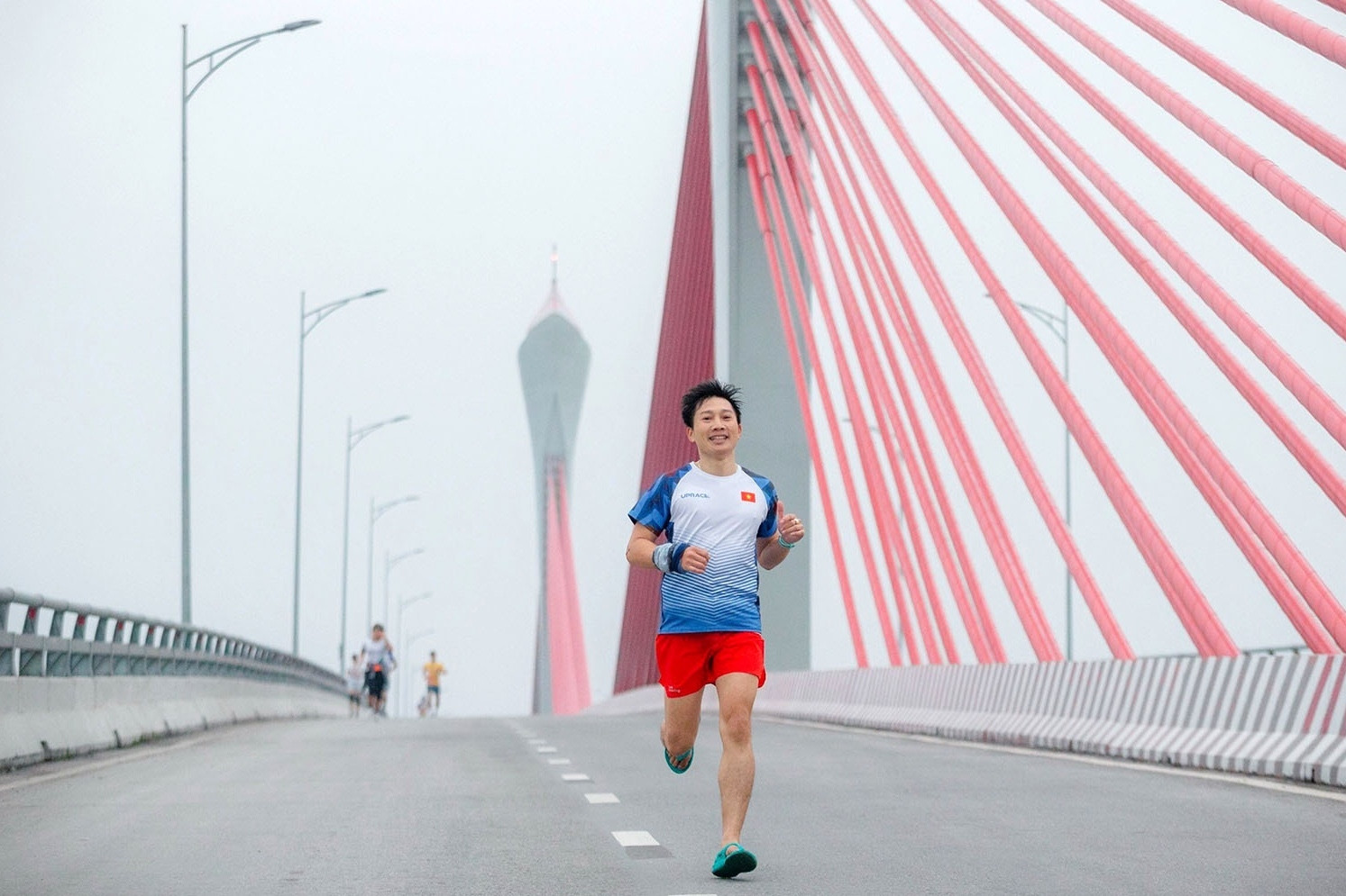 4.000 runner khắp thế giới tham gia giải chạy marathon 'Về miền Ví Giặm'