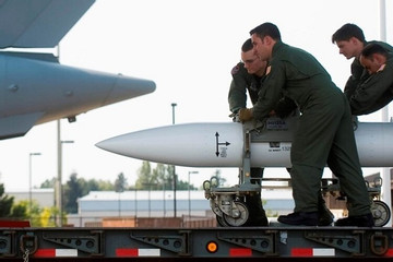 NATO bị tố nghiên cứu kịch bản sử dụng vũ khí hạt nhân chống lại Nga