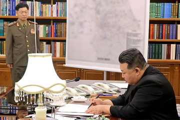 Ông Kim Jong Un thay thế tướng hàng đầu, kêu gọi chuẩn bị ứng phó chiến tranh