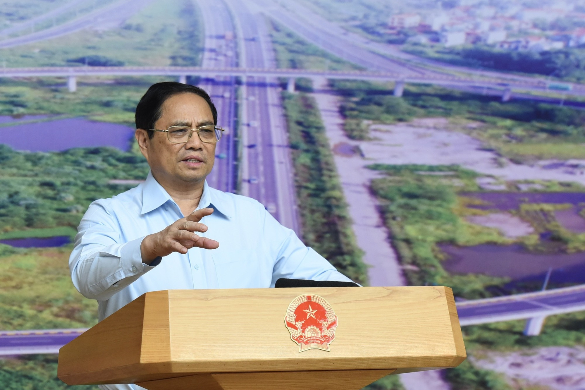 Thủ tướng: Thời điểm lịch sử quan trọng để hoàn thành cao tốc Bắc - Nam