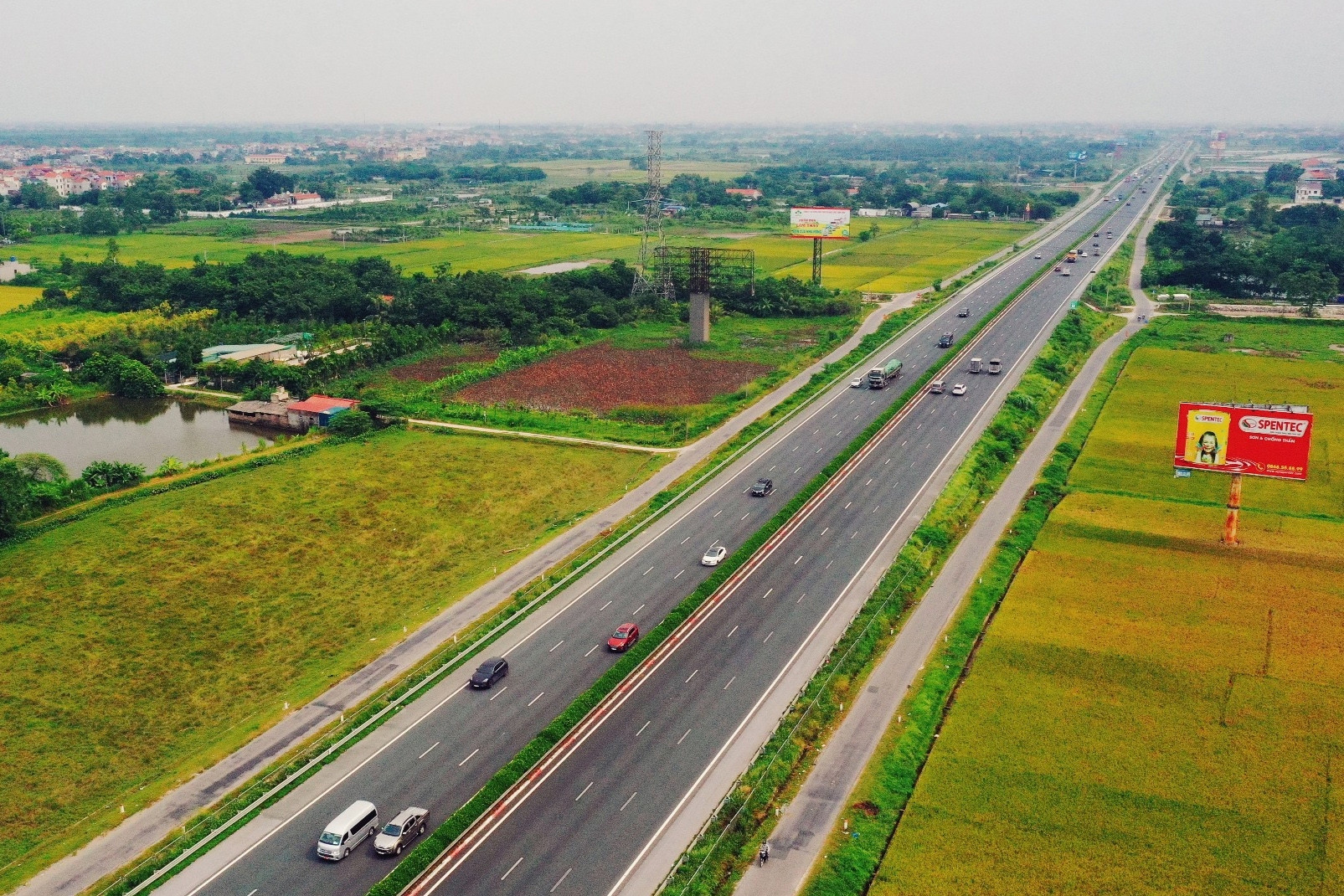 Chưa nên thu phí đường cao tốc do Nhà nước đầu tư