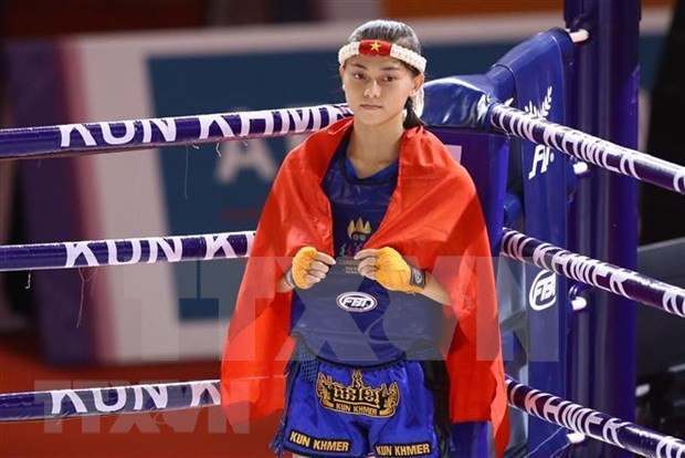 Female Vietnamese fighter jumps impressively on Muay world ranking hinh anh 1
