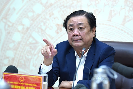 Bộ trưởng Lê Minh Hoan: Tập trung cao điểm xử lý vi phạm để gỡ 'thẻ vàng IUU'