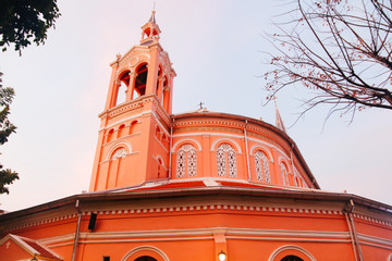 Nhà thờ 153 tuổi màu hồng mê hoặc du khách khắp thế giới ở TP.HCM