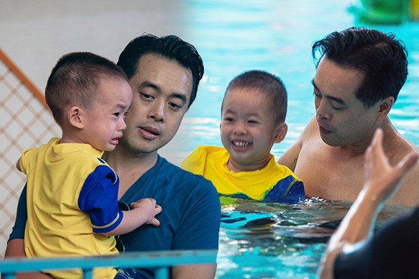 Dương Khắc Linh ‘vật vã’ cho con học bơi, Phan Hiển 'cầu cứu' Khánh Thi