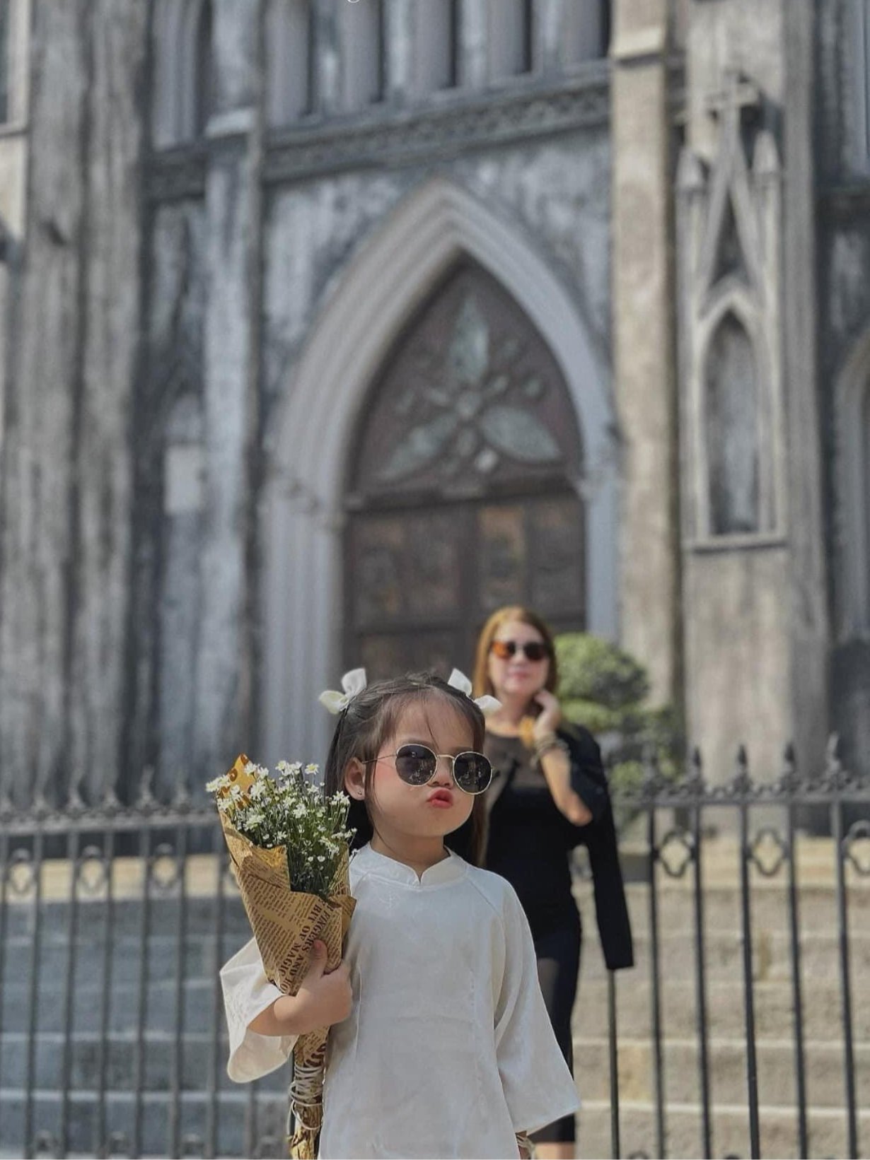 Lưu ngay những địa điểm chụp ảnh mùa thu Hà Nội đẹp xao xuyến lòng người - Ảnh 14.