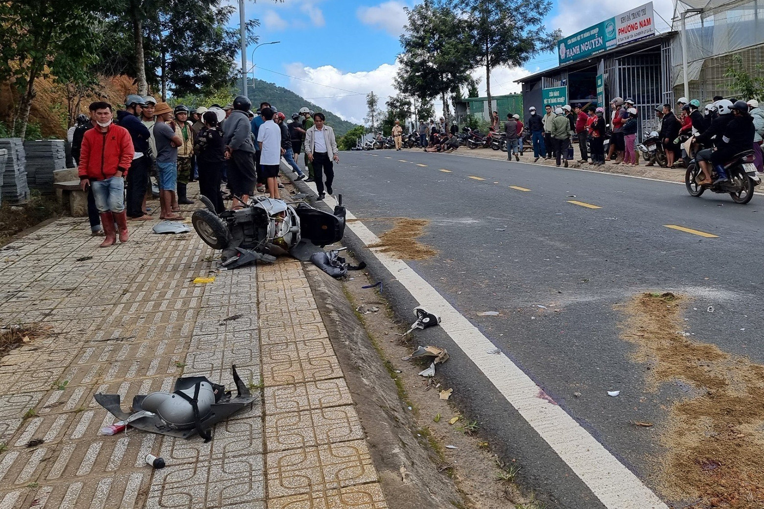 Bản tin chiều 13/8: Bắt tài xế xe tải tông chết hai nam sinh viên ở Đà Lạt