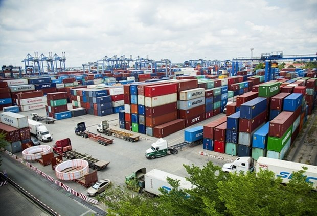 High logistics costs hurt Vietnam’s economic competitiveness hinh anh 1