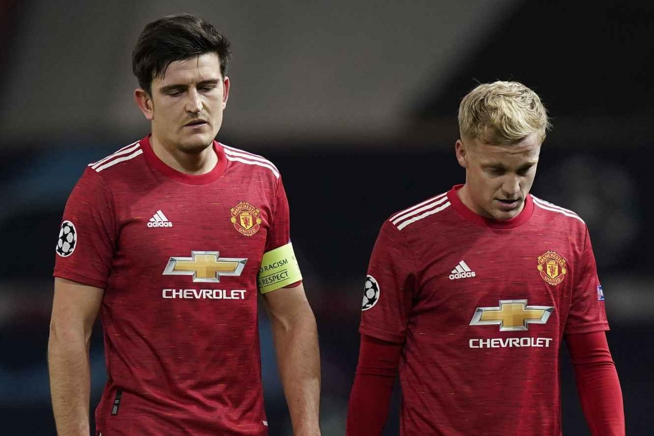 MU méo mặt, nguy cơ bán hụt Harry Maguire lẫn Van de Beek