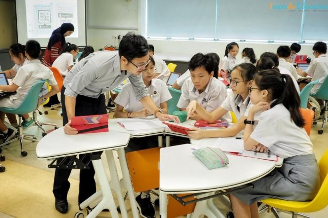 Nhìn ‘trường chuyên, lớp chọn’ của Singapore