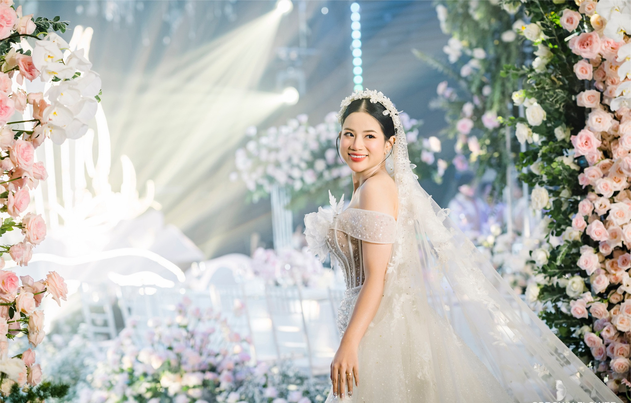 Đại gia ở TPHCM chi tiền tỷ tổ chức đám cưới cho bảo mẫu  - 1