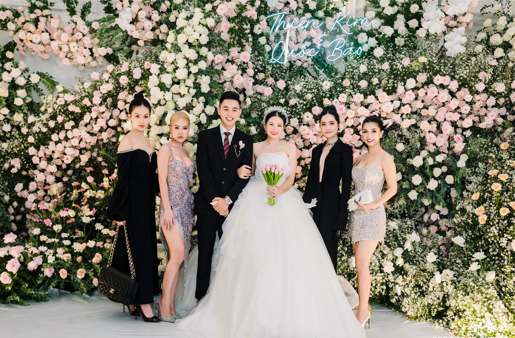 Đại gia ở TPHCM chi tiền tỷ tổ chức đám cưới cho bảo mẫu  - 4