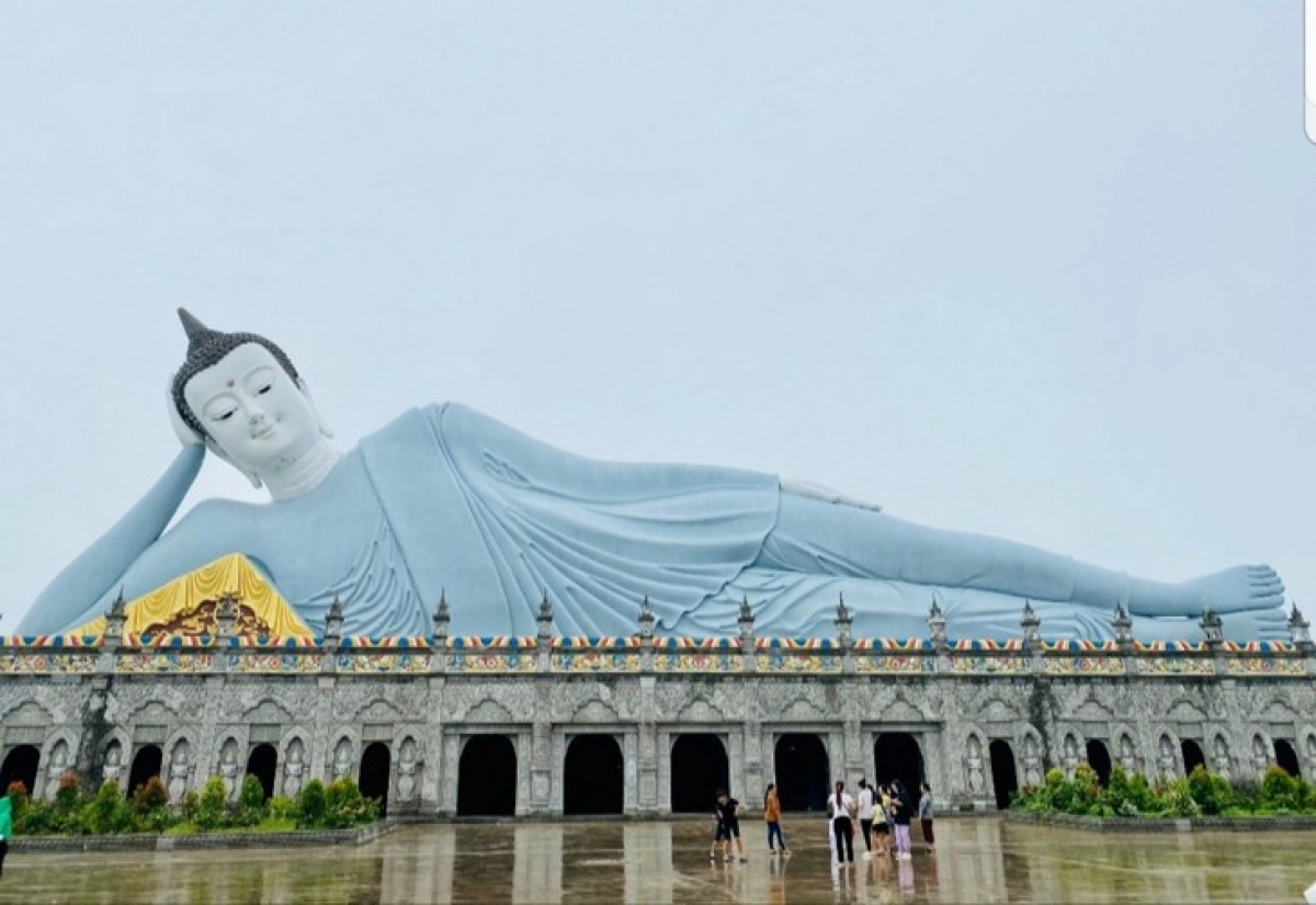 som rong pagoda in soc trang province picture 4