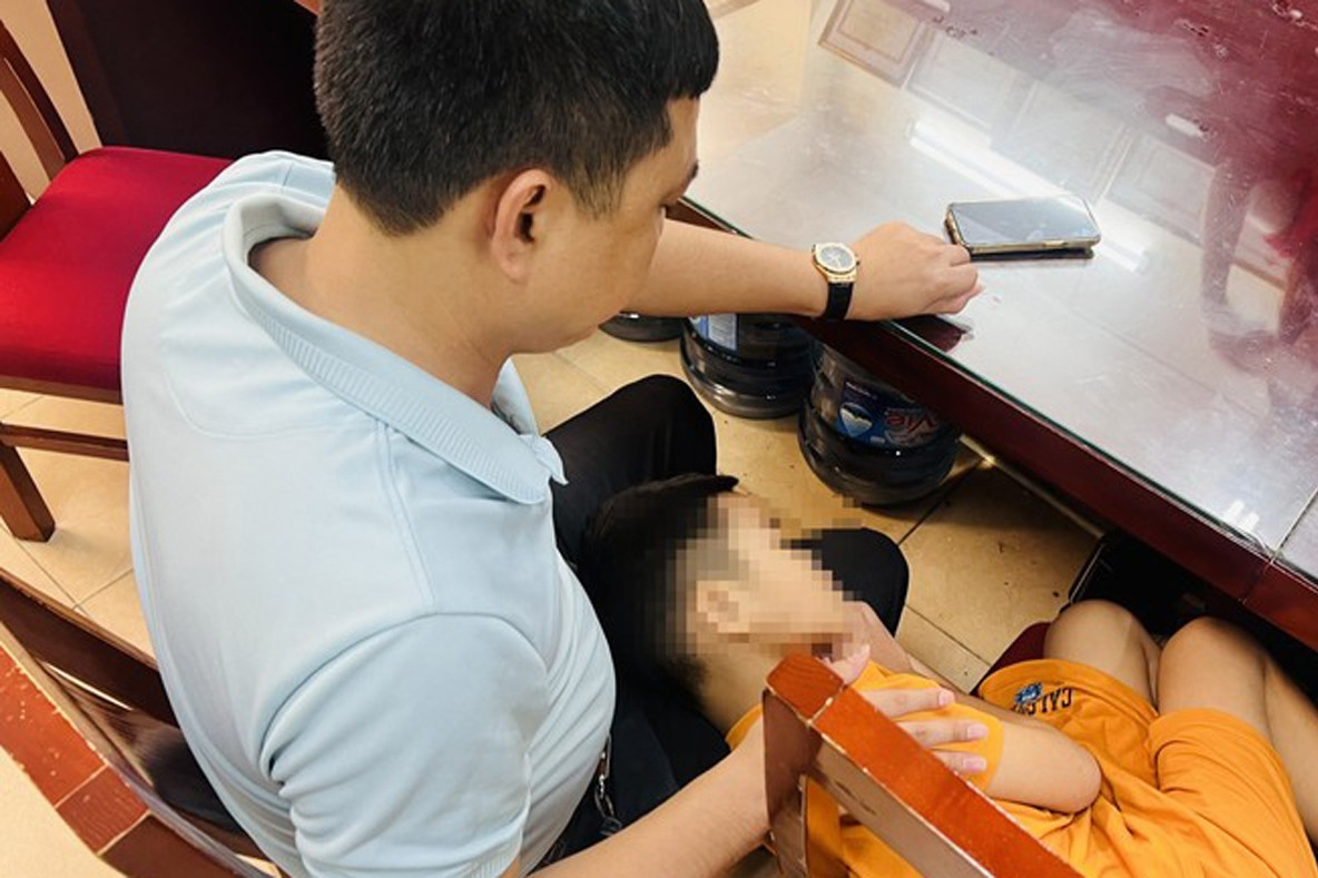 Bé trai bị bắt cóc tống tiền ở Long Biên: 'Con rất sợ nhưng không khóc'