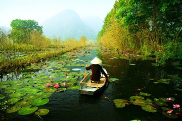 Cẩm nang du lịch nổi tiếng tiết lộ thời điểm thích hợp để khám phá Việt Nam