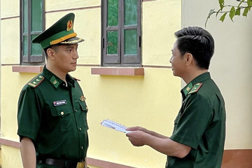 Diễn viên Việt Anh gây bất ngờ với hình ảnh bộ đội biên phòng