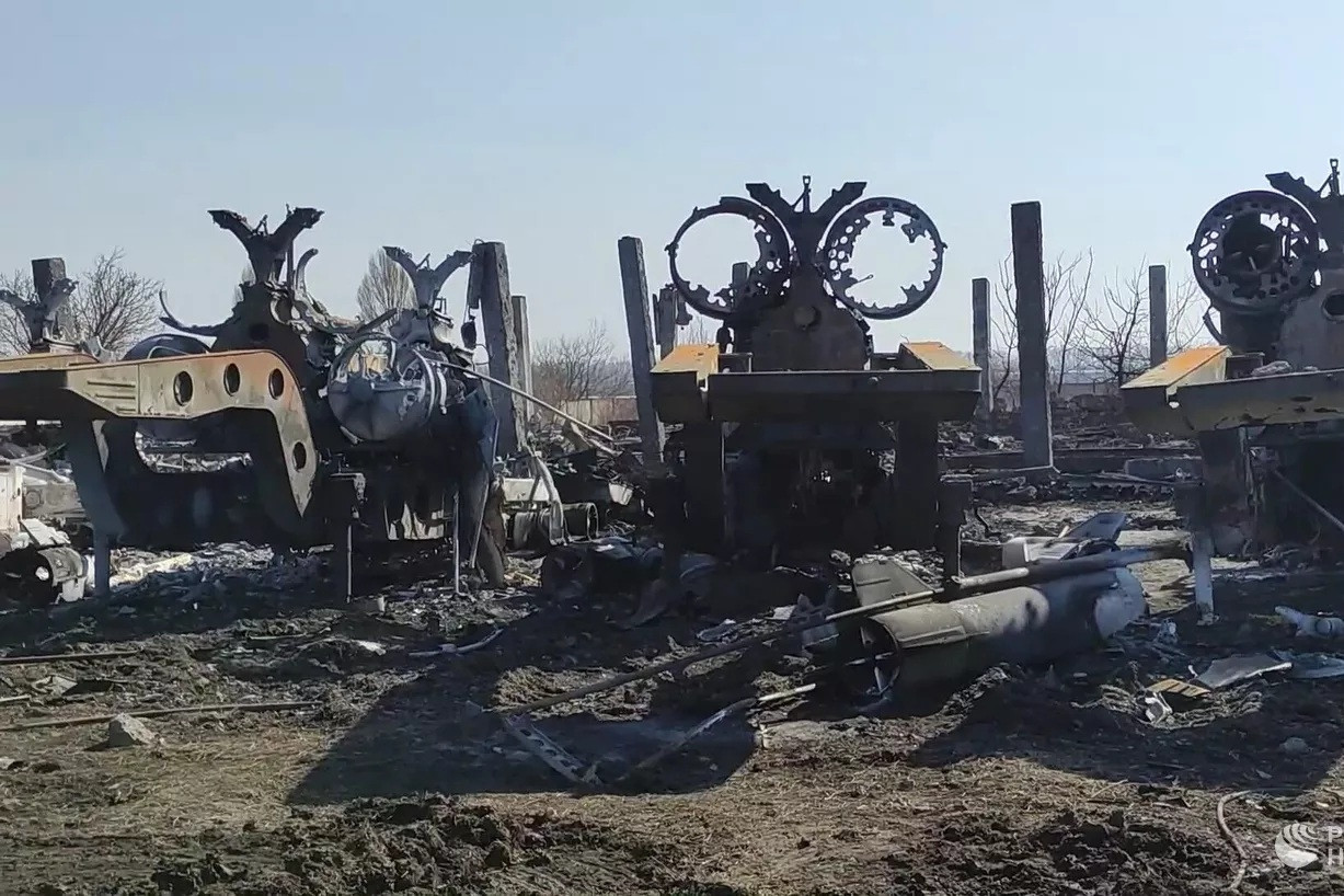 Khoảnh khắc Nga phá hủy tổ hợp S-300 của Ukraine