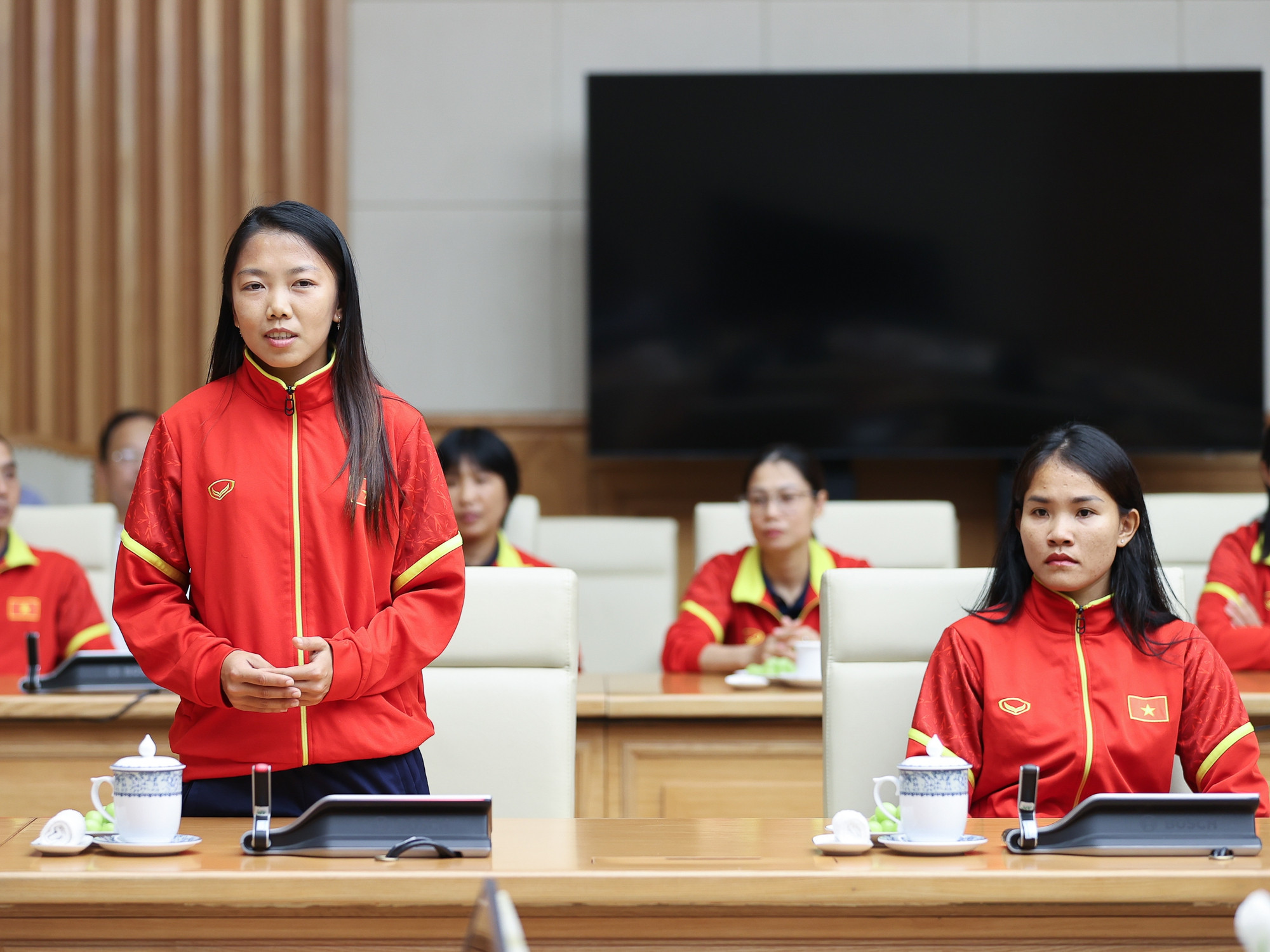 Thủ tướng: Góp mặt tại World Cup là sự trưởng thành vượt bậc của nền bóng đá nữ Việt Nam - Ảnh 4.