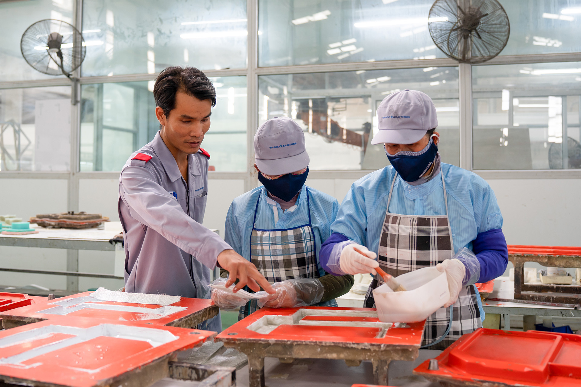 Hiệu quả từ những sáng kiến, cải tiến của nhà máy sản xuất linh kiện Composite