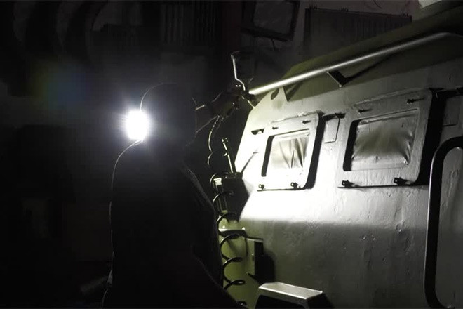 Xưởng cơ khí bí mật của Ukraine chuyên sửa chữa thiết bị quân sự hỏng hóc