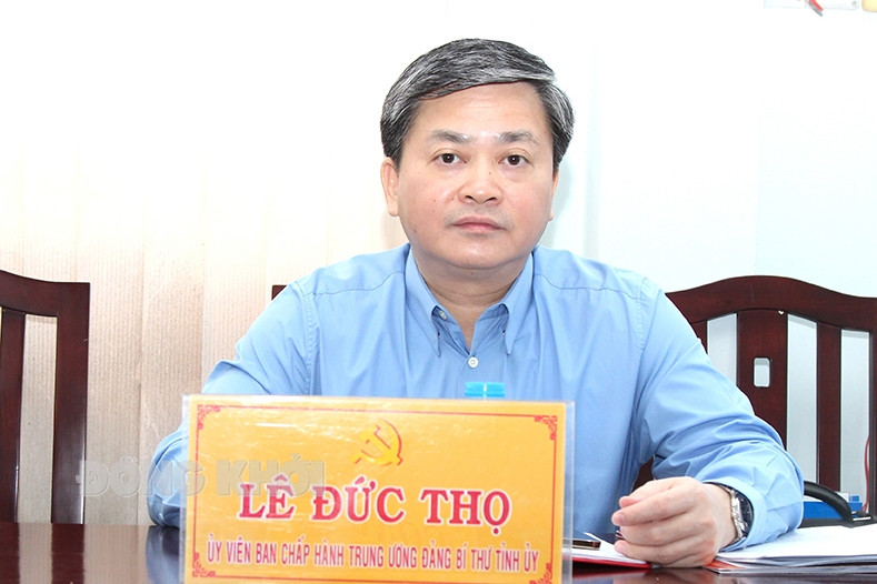 Đề nghị Bộ Chính trị xem xét kỷ luật Bí thư Tỉnh ủy Bến Tre Lê Đức Thọ