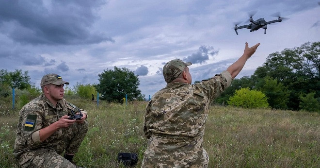 烏克蘭士兵利用遊戲經驗控制無人機