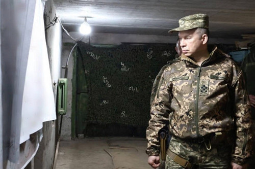 Tướng Ukraine nói tình hình Kupiansk phức tạp, Mỹ trừng phạt công ty hỗ trợ Nga