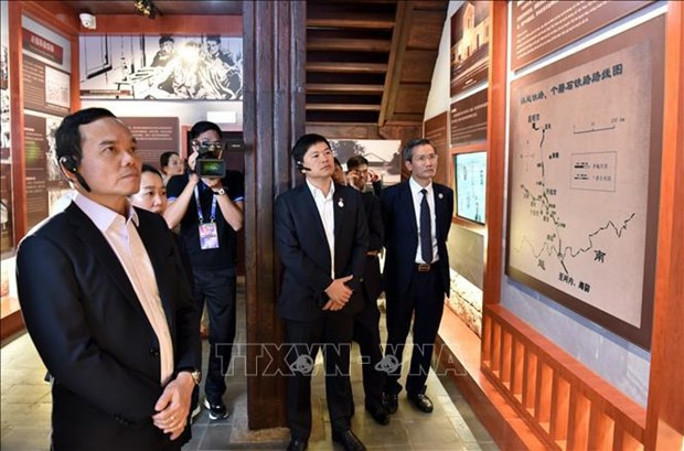 Deputy PM attends 7th China-South Asia Expo in Kunming hinh anh 5