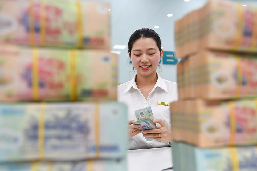 Lãi suất ngày 18/8: Ngân hàng nào có lãi suất trên 7%/năm?