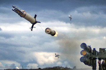Một tên lửa ba đầu đạn – vũ khí thời Chiến tranh Lạnh trên chiến trường Ukraine