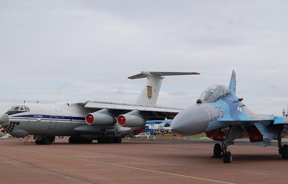 Nga tấn công dồn dập các căn cứ không quân, Ukraine ‘chạy đua’ sơ tán máy bay