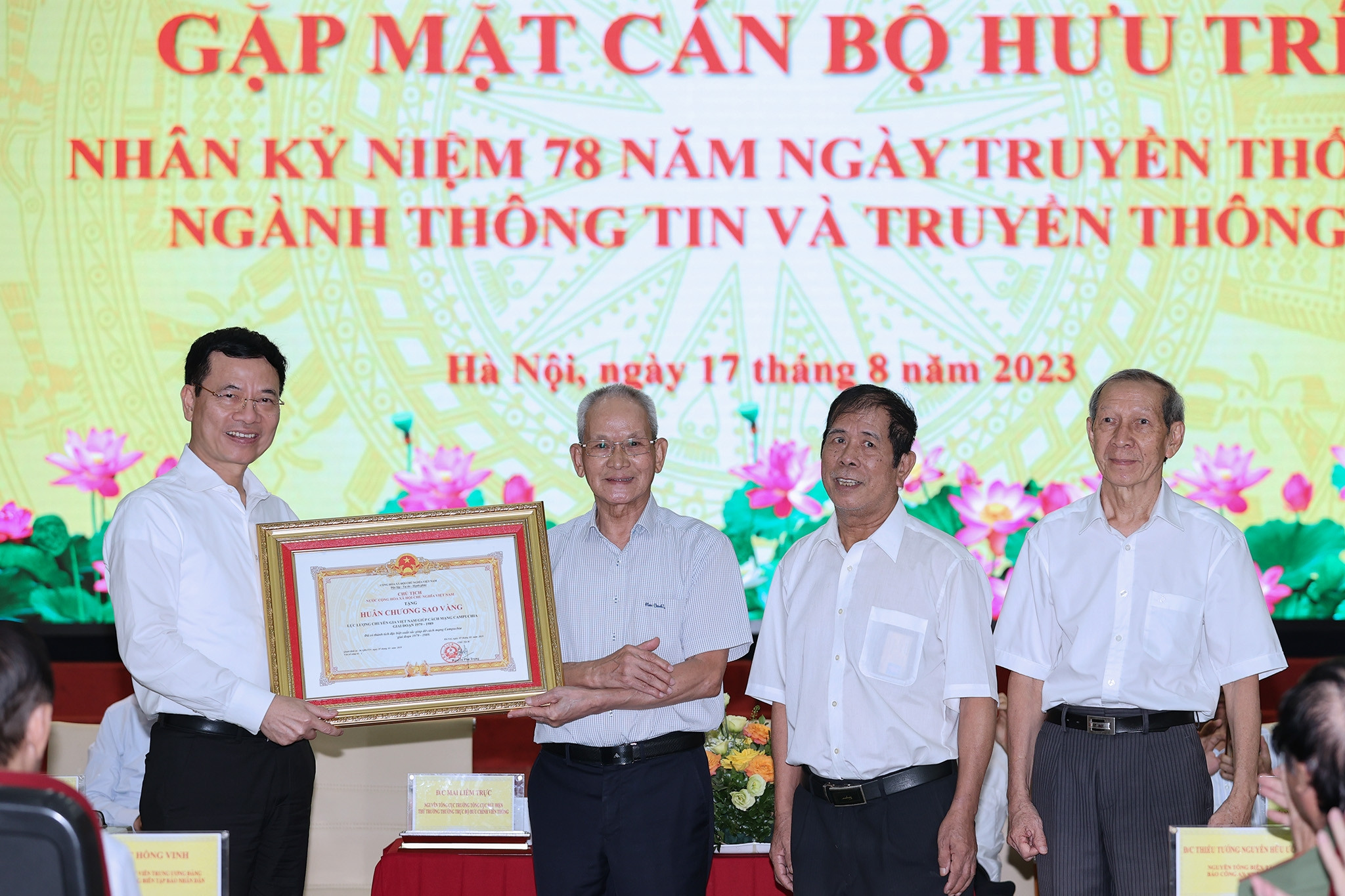Ba dấu ấn lớn của ngành TT&TT trong thời chuyển đổi số