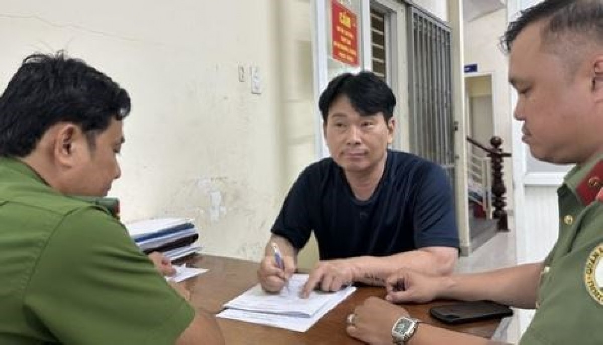 wanted korean fraudster arrested ho chi minh city picture 1