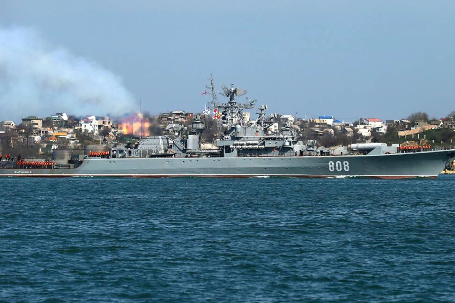 Xuồng không người lái tấn công tàu chiến Nga, NATO bác bỏ tuyên bố gây tranh cãi