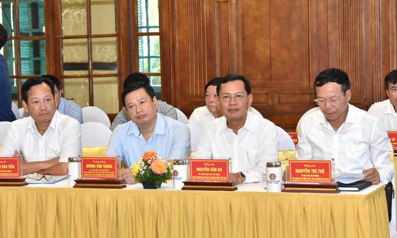 Chủ tịch Quốc hội Vương Đình Huệ chủ trì phiên họp về dự thảo Luật Tổ chức Toà án Nhân dân (sửa đổi) -0