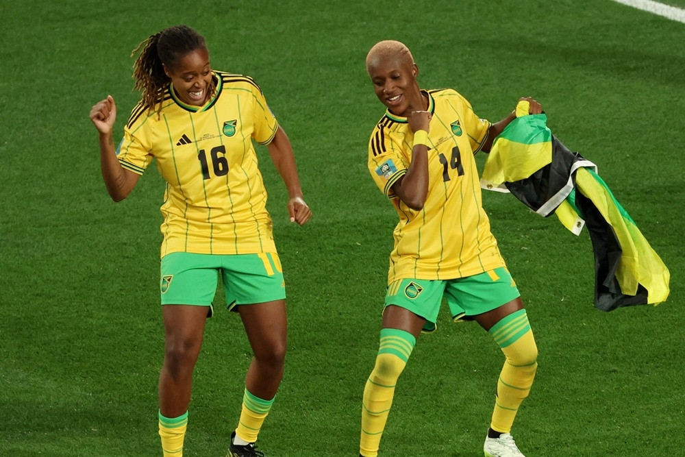 Nữ Jamaica gây địa chấn khi loại Brazil, làm nên lịch sử tại World Cup