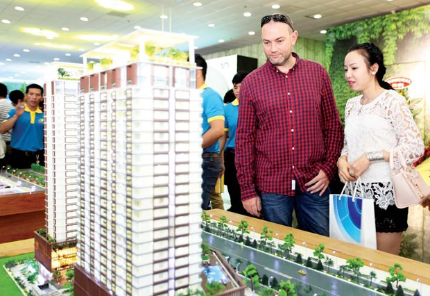 Removing barriers for foreigners to own properties in Vietnam hinh anh 1