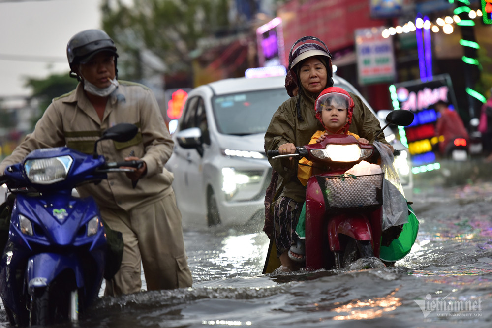 Dự báo thời tiết 3/8: Mưa lớn giảm dần ở các khu vực