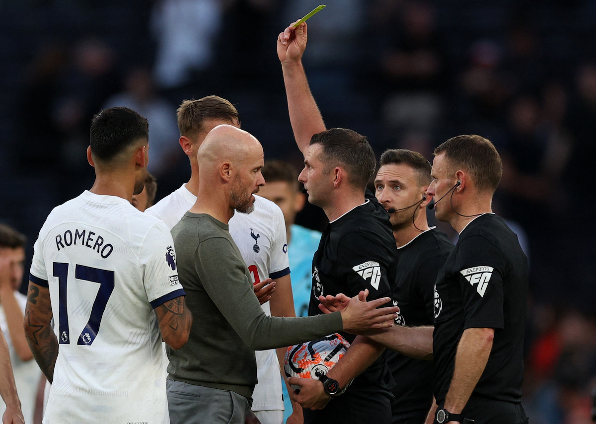 Erik ten Hag đòi phạt đền cho MU, chỉ ra lý do thua Tottenham