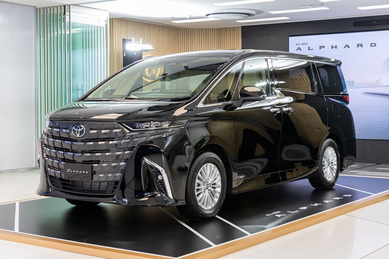 Toyota Alphard 2024 ra mắt tại Thái Lan, về Việt Nam có thể trên 4,5 tỷ đồng