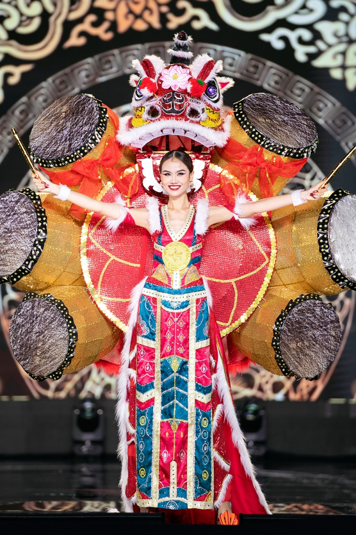 beauties wow in national costume competition at miss grand vietnam 2023 picture 9