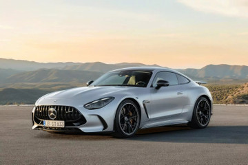 Mercedes-AMG GT 2024 nhiều thay đổi nhưng giá đắt, khó cạnh tranh với Porsche