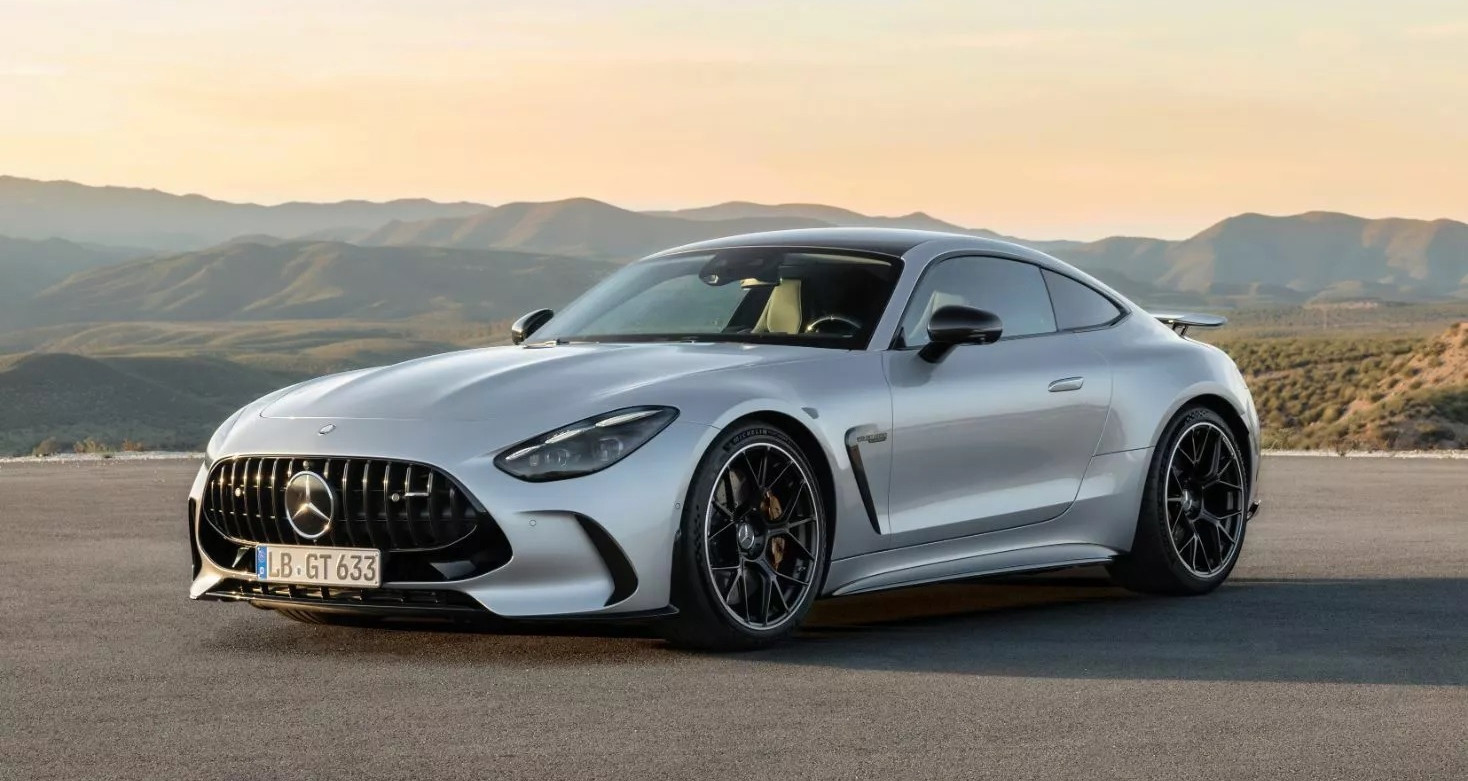 Giá xe MercedesAMG GT 2024 đắt, khó cạnh tranh với Porsche