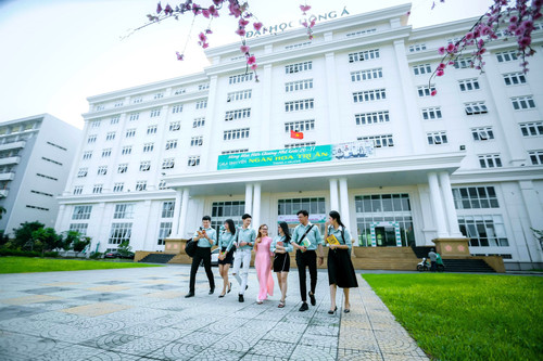 Thí sinh ở Đà Nẵng bị buộc thay đổi nguyện vọng 'phút 89', Bộ GD-ĐT nói gì?
