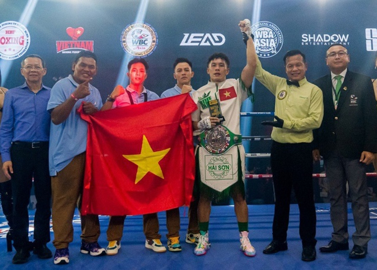 trinh the long becomes wbc asian champion picture 1