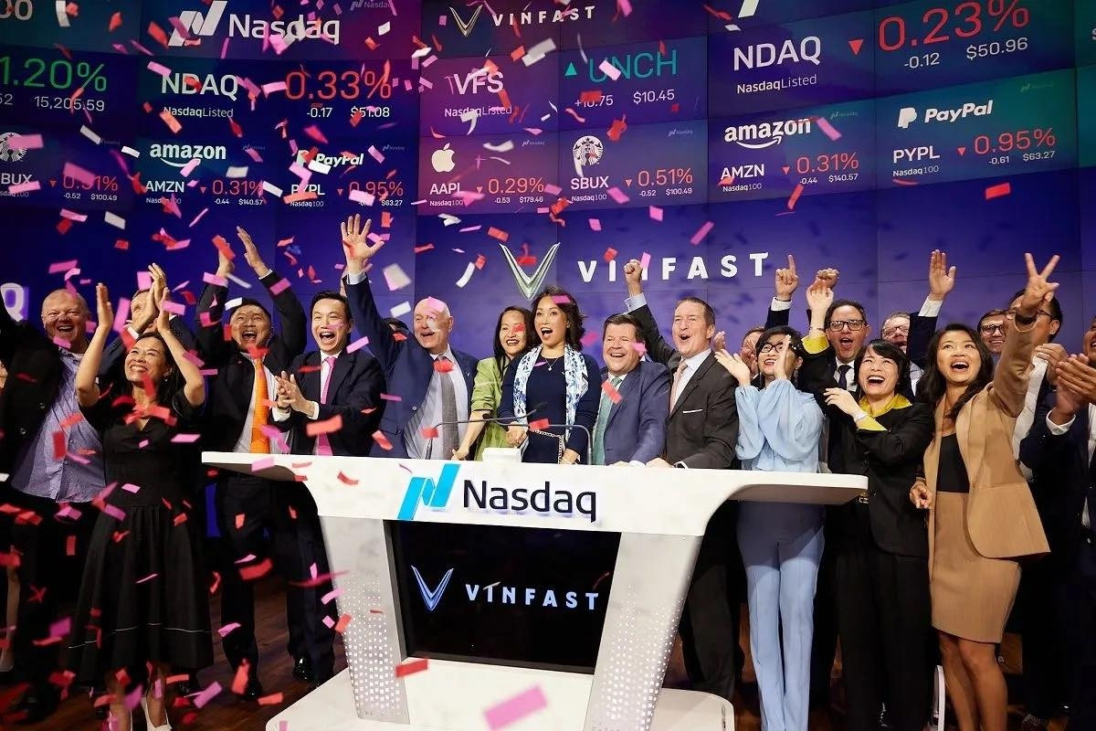 VinFast niêm yết ở Mỹ, ngẫm về biển lớn của doanh nghiệp Việt