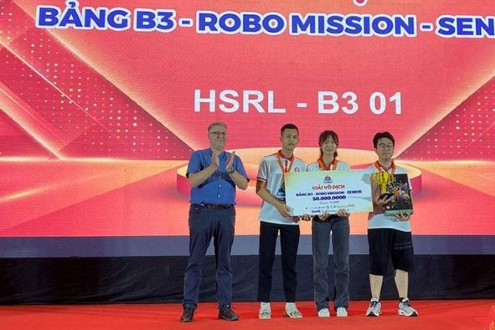 Winners of World Robot Olympiad in Vietnam revealed