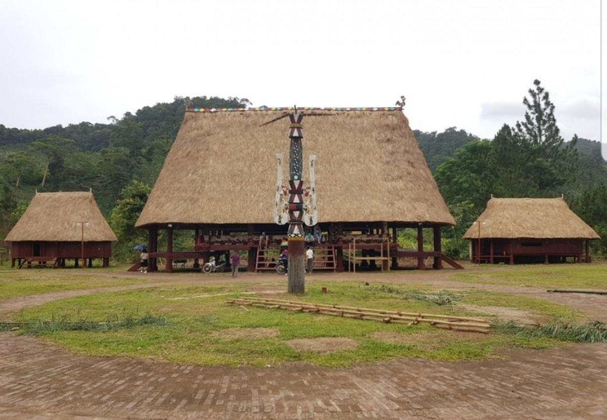 guol house, a cultural symbol of the co tu ethnic group picture 3